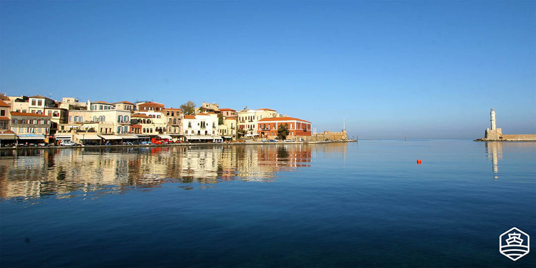 Der Hafen der Stadt Chania