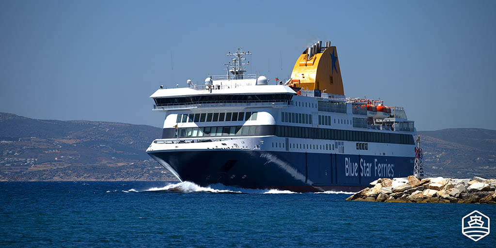 Blue Star Delos arriving at Naxos