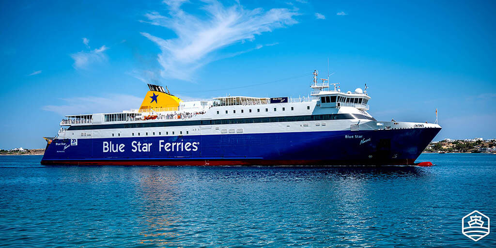 Blue Star Naxos arriving at Paros
