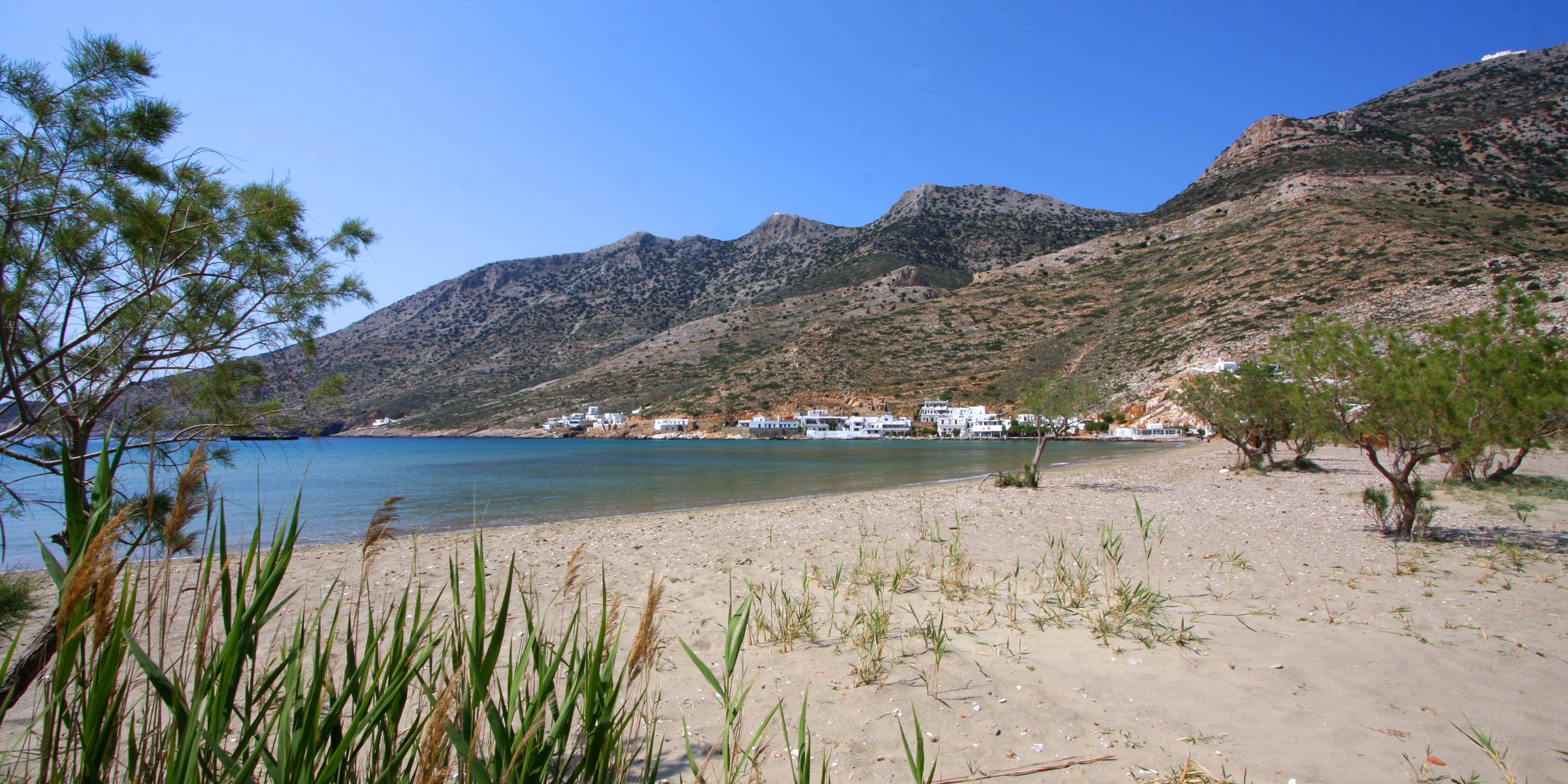 The sandy beach of Kamares on Sifnos island