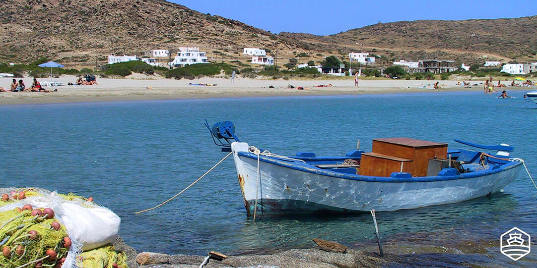 Η παραλία Μαγγανάρι στην Ίο