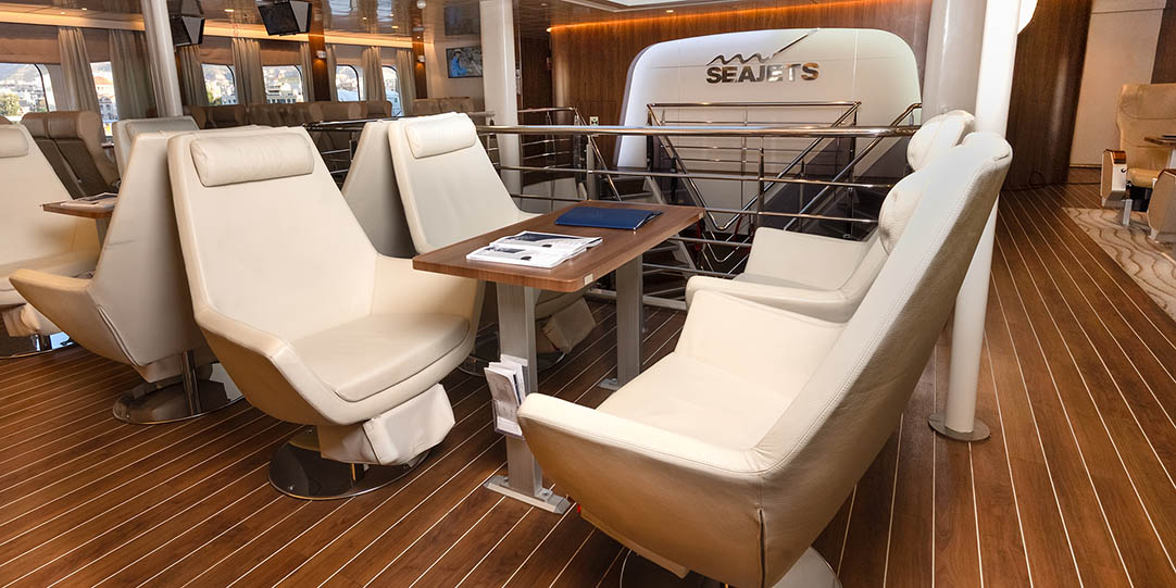 Bereich der First Class / Platinum Class an Bord der Olympic Champion Jet